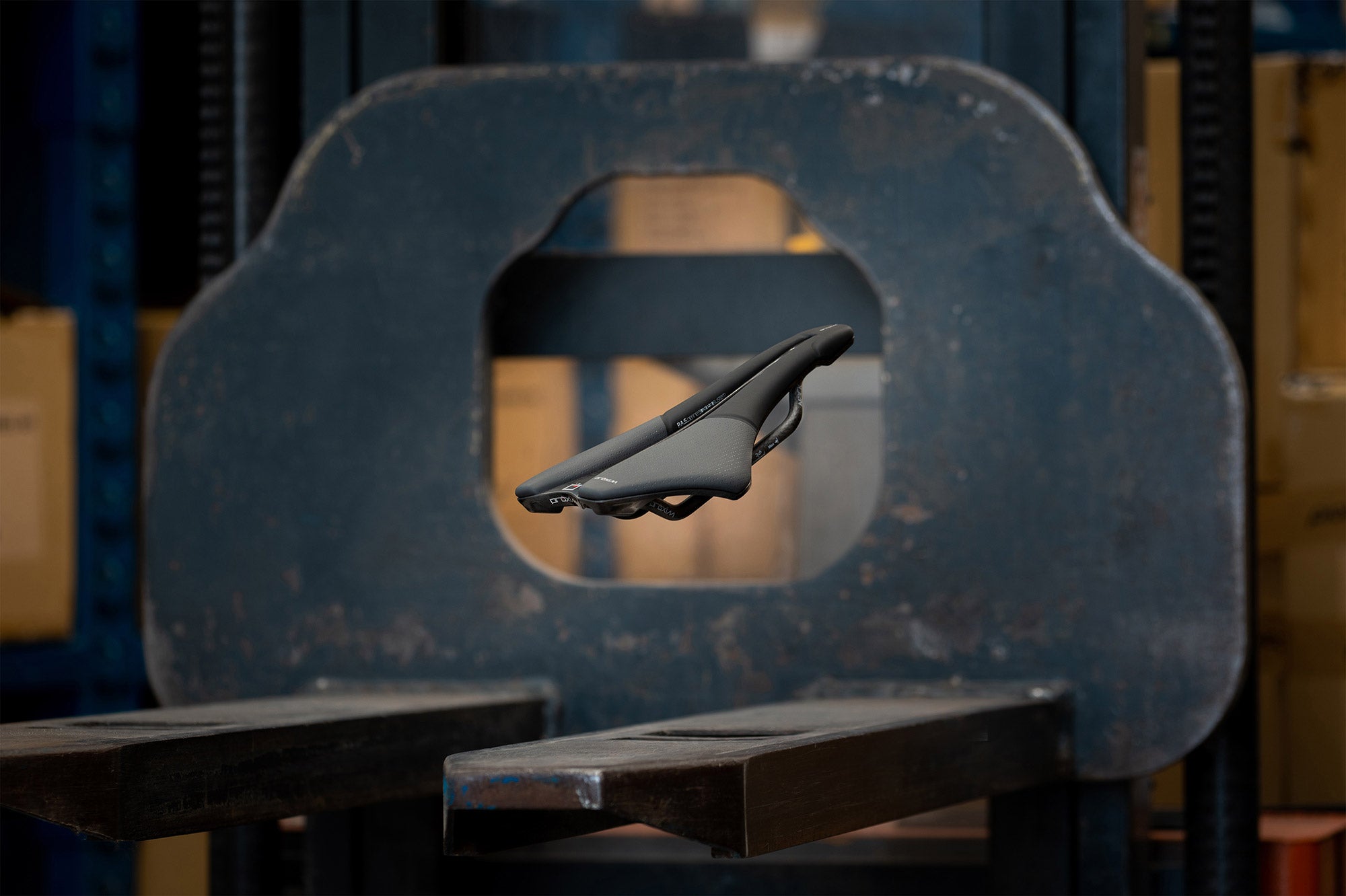 Proxim W850 la sella ultra leggera per E-bike light e Gravity